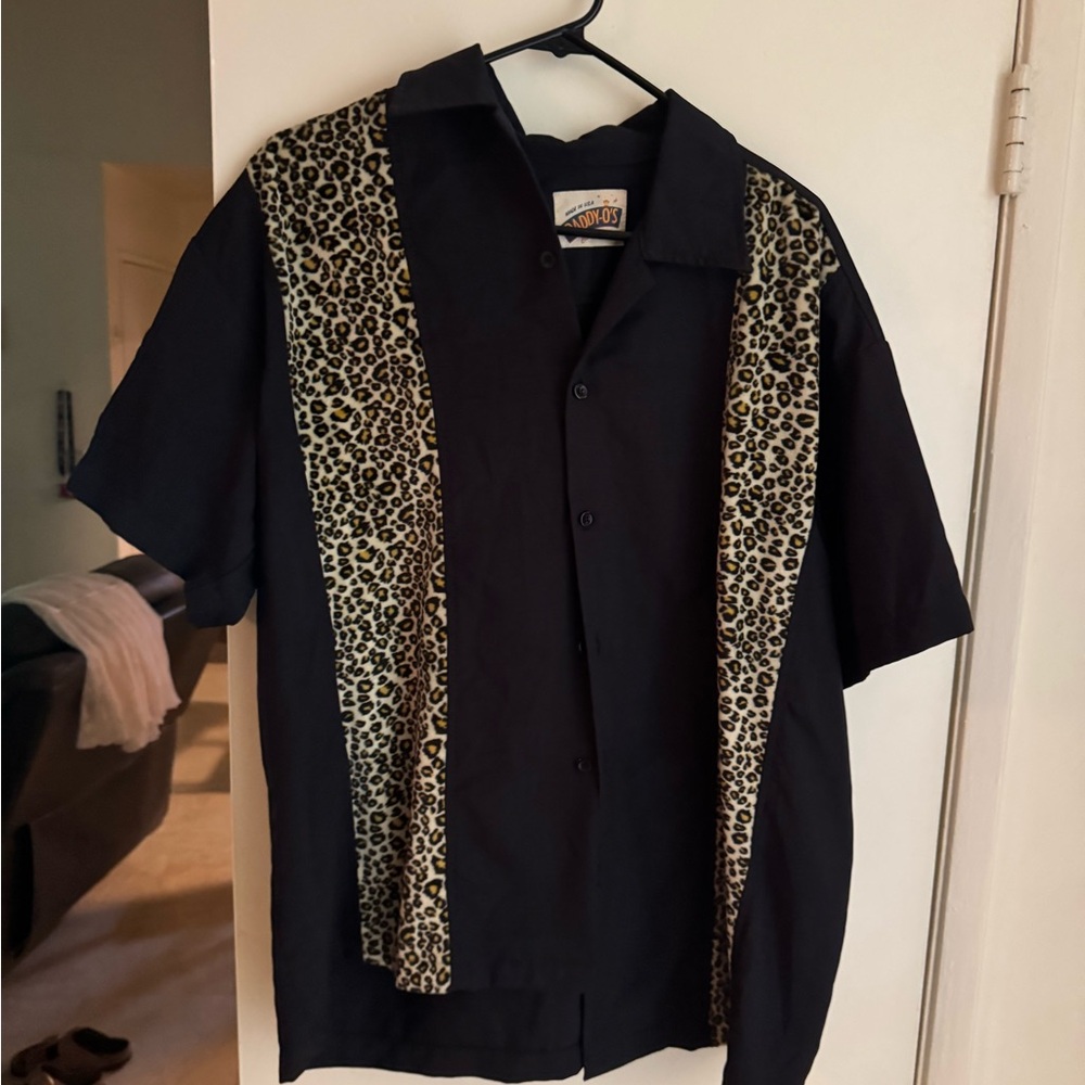 Daddy-O’s Bowling Leopard Print Shirt